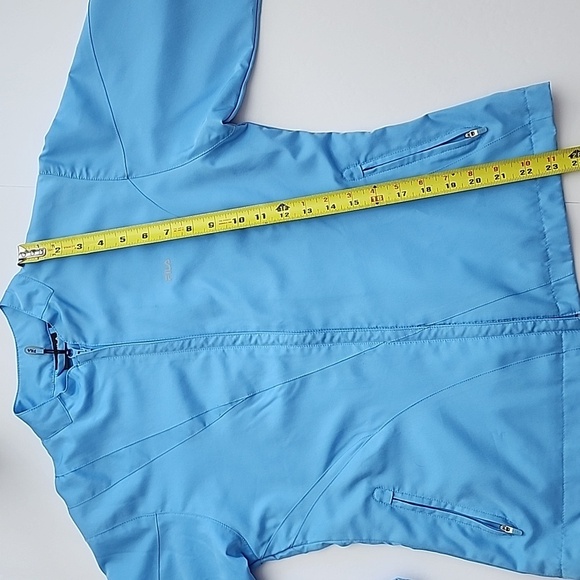 FILA Women's Sky Blue Mesh Lined Lightweight Zip Up Windbreaker Jacket Size S - Picture 16 of 16